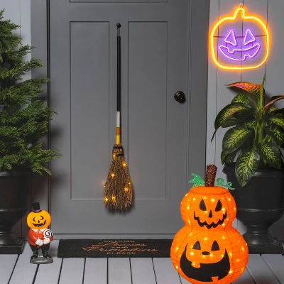 LED Collapsible Jack-O'-Lantern Halloween Novelty Sculpture Light - Hyde & EEK! Boutique™ 3 LED Collapsible Jack-O'-Lantern Halloween Novelty Sculpture Light - Hyde & EEK! Boutique™