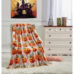 Super Spooky And Comfy Microplush Halloween Throws (50" X 60") -Halloween Home Decor Store GUEST a8eeac6e 1200 49d6 87c8 42fe33f394ba
